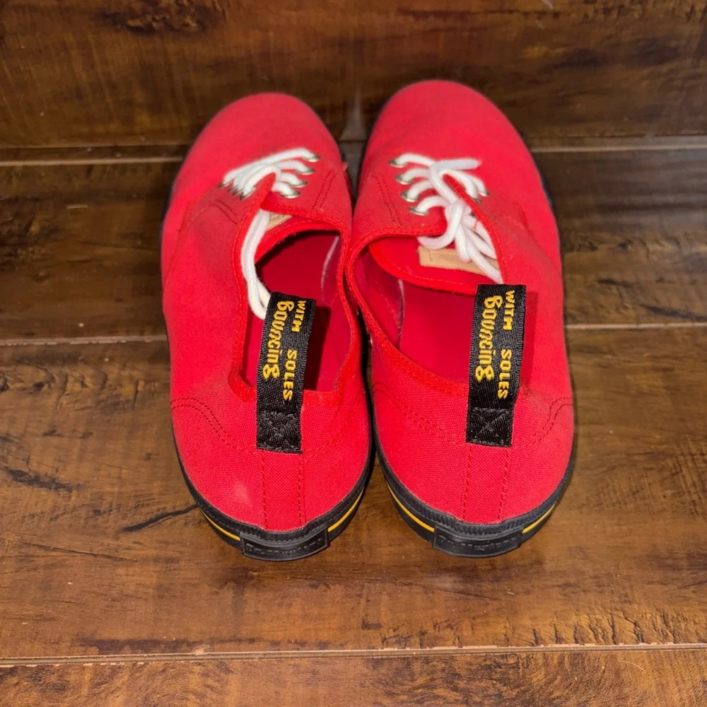 Dr. Martens Air Wair Red Canvas Sneakers Size 12 New - Picture 4 of 5